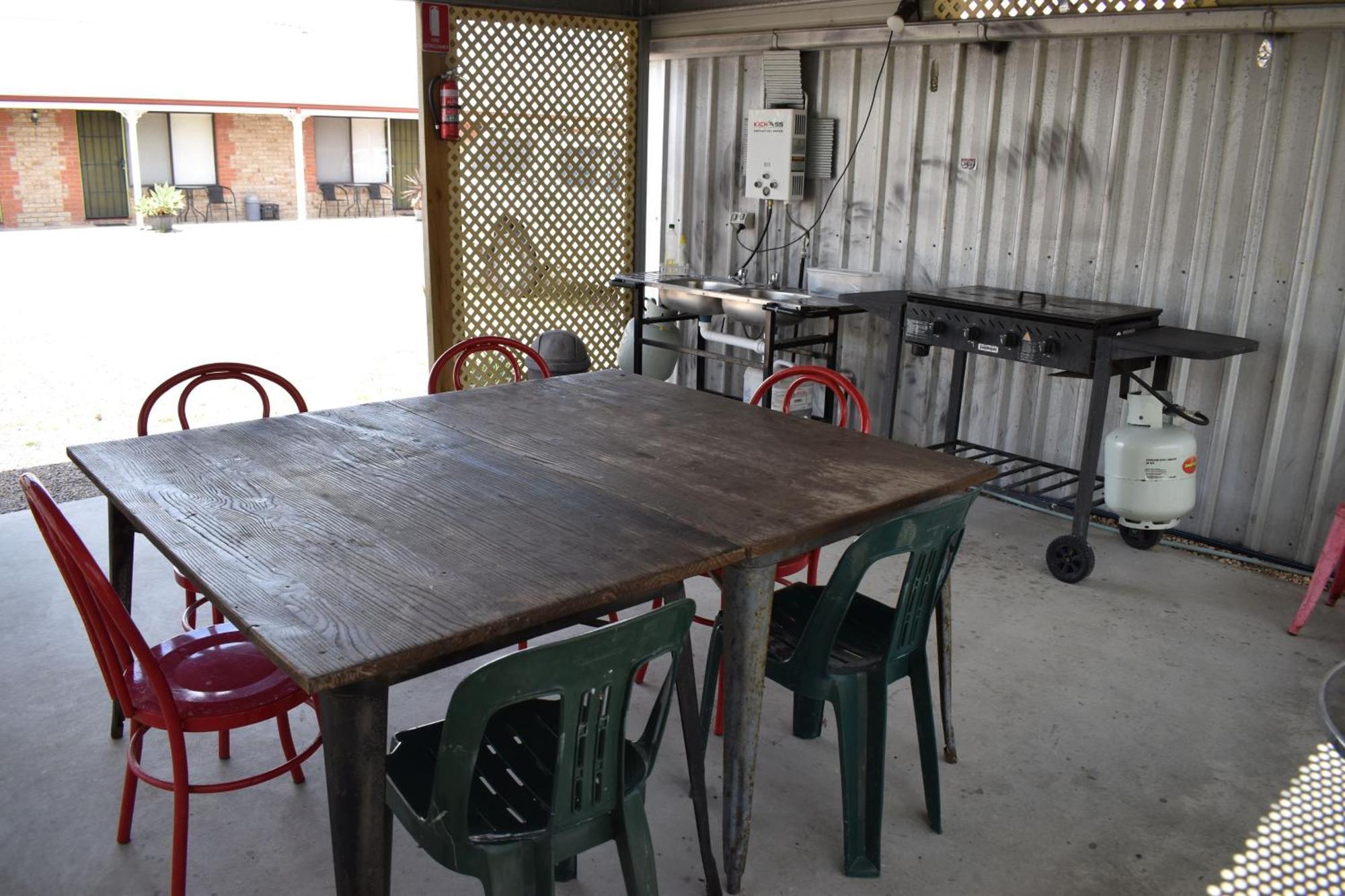 Lake Albert Motel Meningie エクステリア 写真