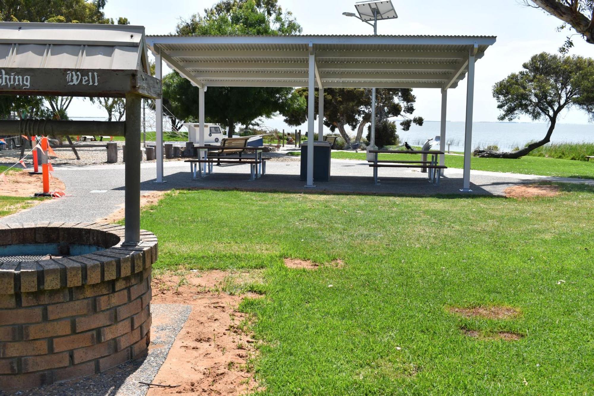 Lake Albert Motel Meningie エクステリア 写真