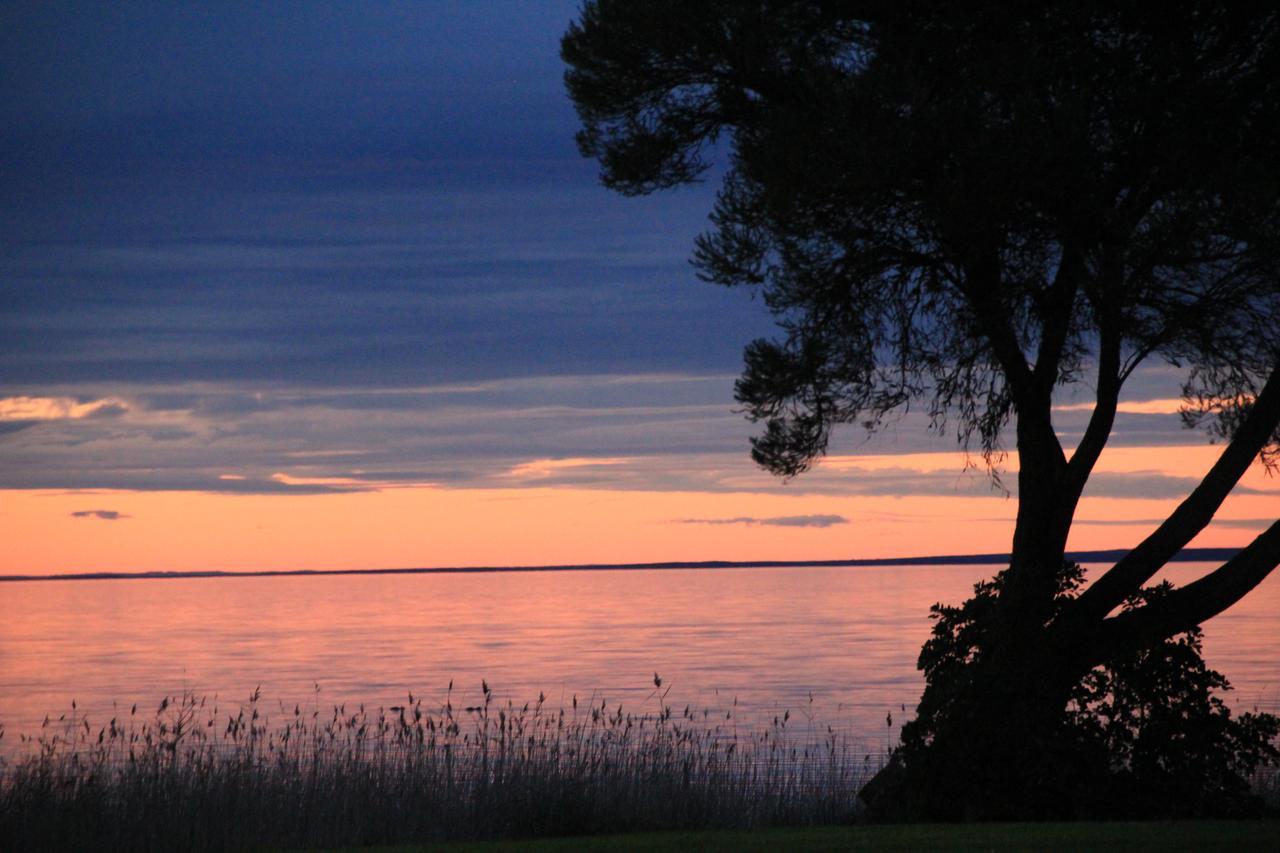 Lake Albert Motel Meningie エクステリア 写真