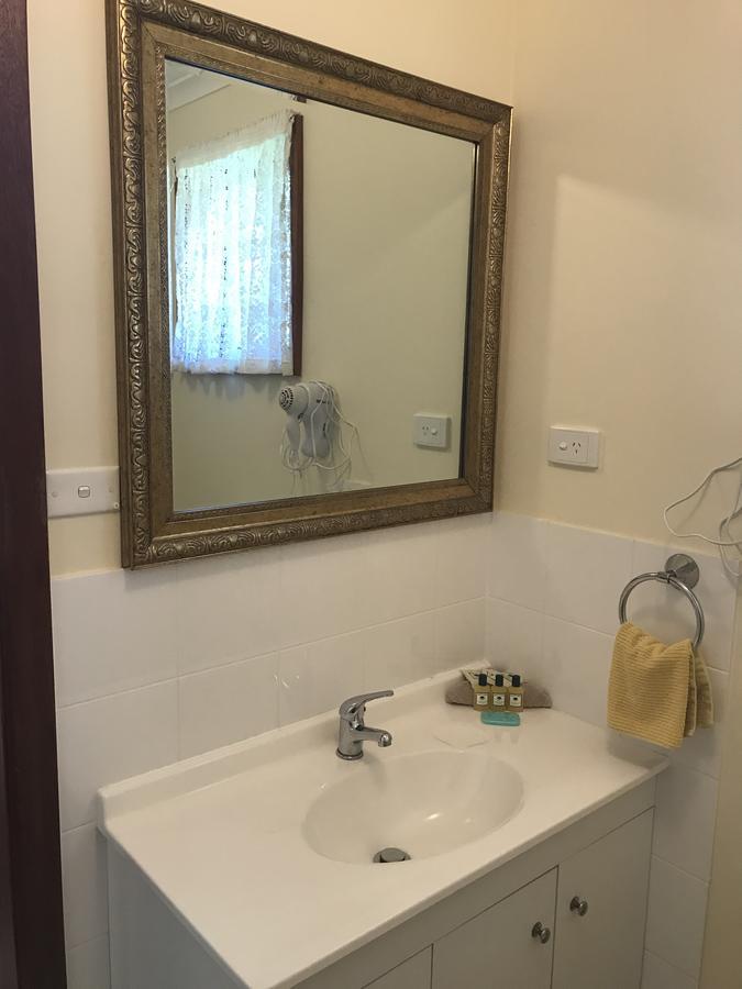 Lake Albert Motel Meningie エクステリア 写真