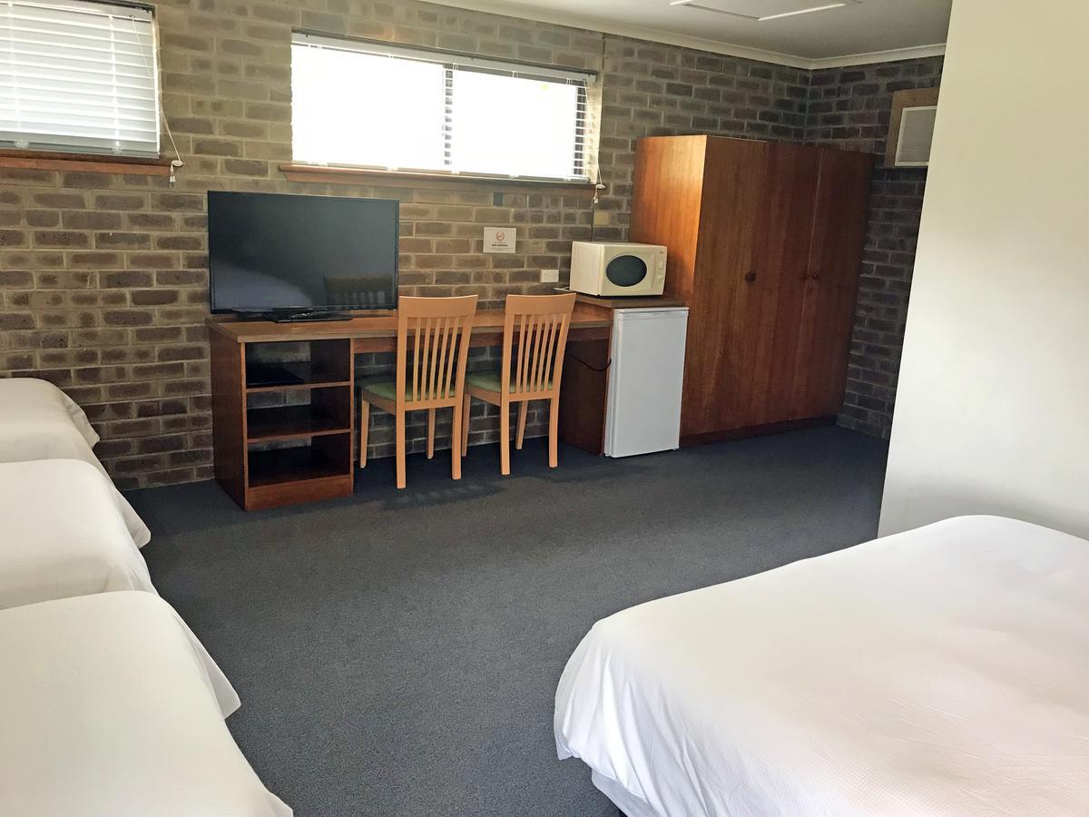 Lake Albert Motel Meningie エクステリア 写真